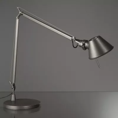 Artemide Stolná LED lampa Artemide Tolomeo Midi 3000K sivá