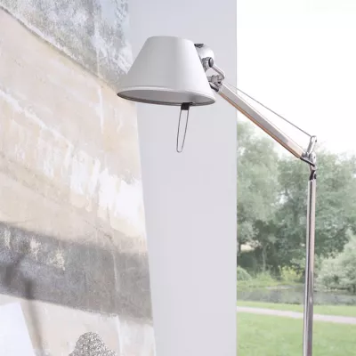 Artemide LED lampa Artemide Tolomeo Midi hliník 3 000 K